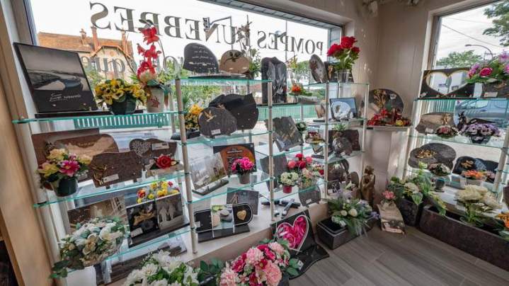 Vente d'accessoires et d'ornements funéraires Limours