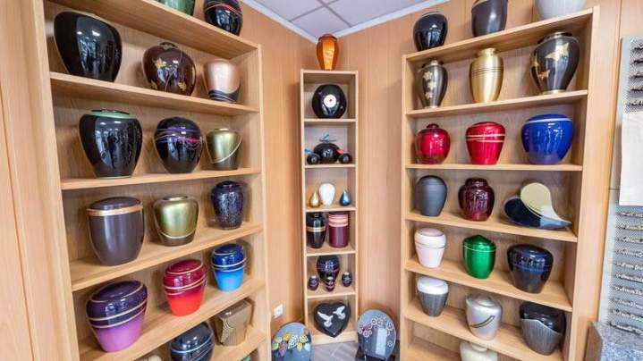 Vente d'urnes cinéraires Limours